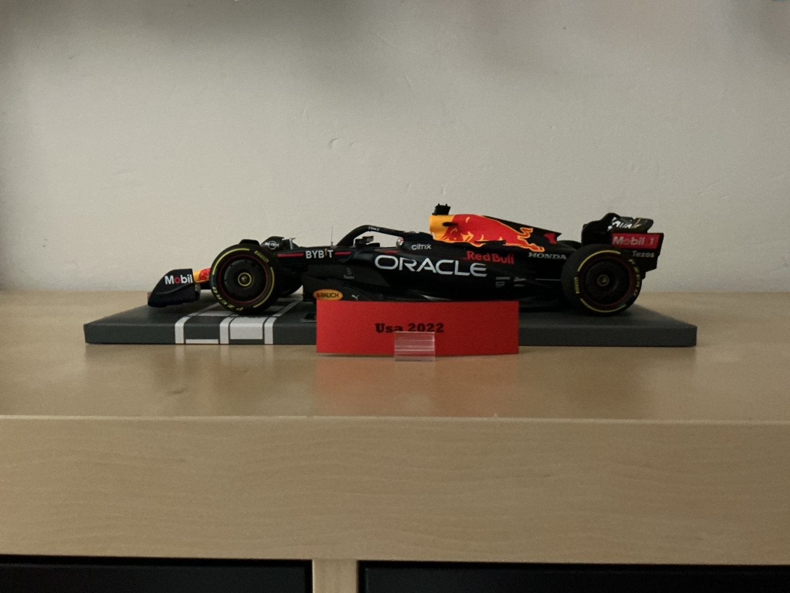 Minichamps Red Bull Racing RB18 Max Verstappen USA 2022, Ophalen of Verzenden, Nieuw