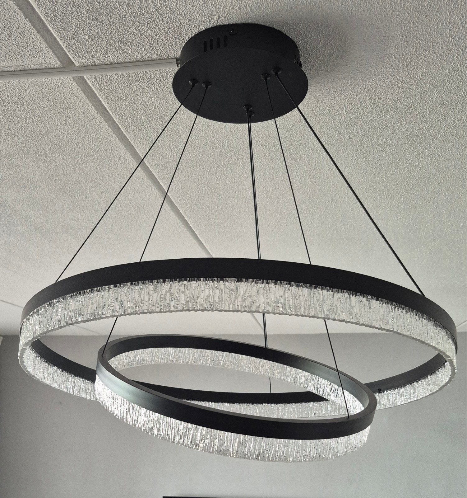 Hanglamp met twee ringen van 60 en 40 cm als nieuw., Ophalen, Zo goed als nieuw, Metaal, 50 tot 75 cm