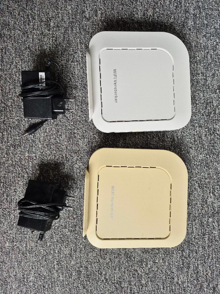 Set KPN WIFI versterkers, Ophalen, Gebruikt, KPN  WiFi versterker