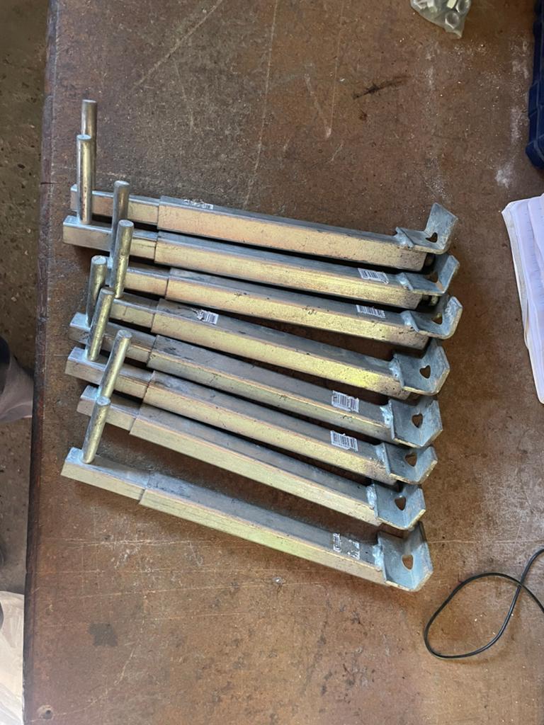 Gevel klem 8 stuks, Doe-het-zelf en Verbouw, Ophalen of Verzenden, Overige typen, Minder dan 2 meter