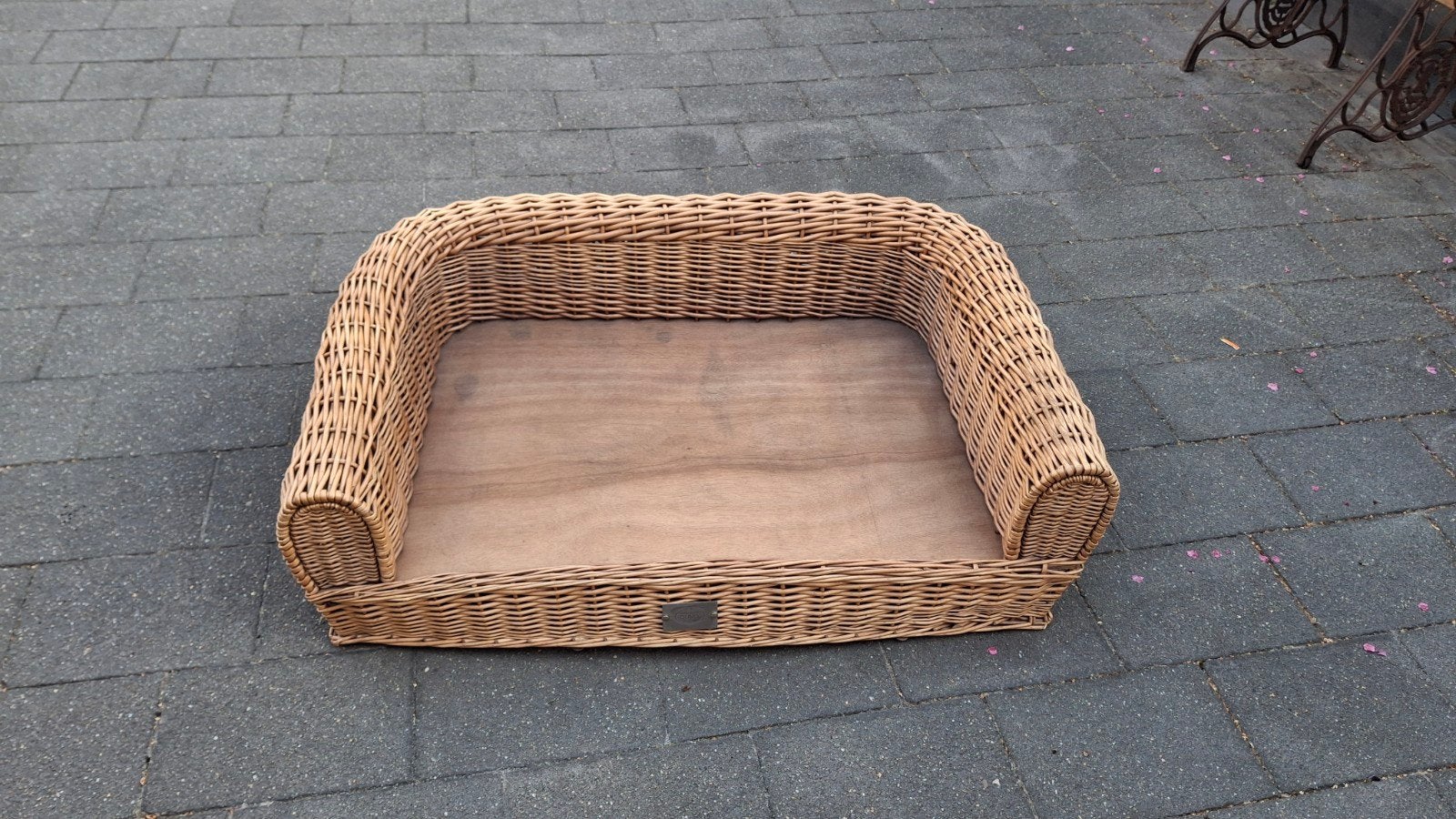 Rieten hondenmand, Ophalen, Zo goed als nieuw, Riet