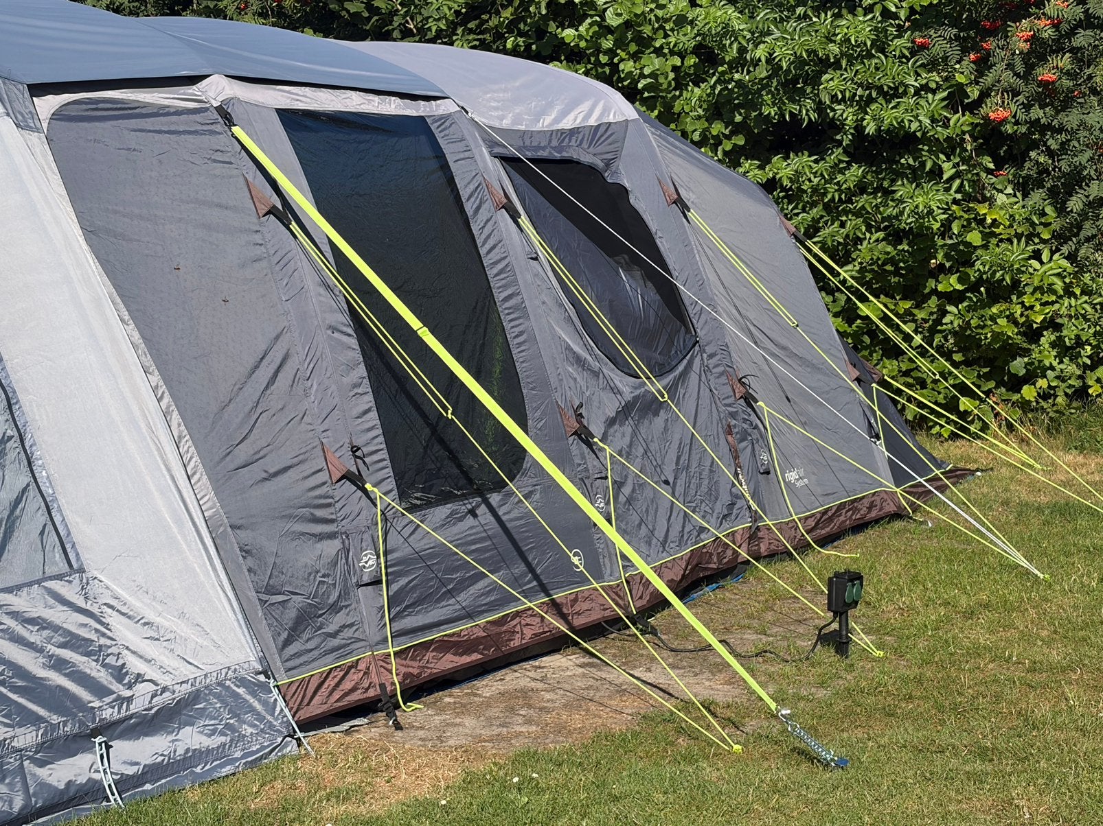 Airtent Outwell Rigidair System met SCHADE, Ophalen, Gebruikt, Tot en met 6