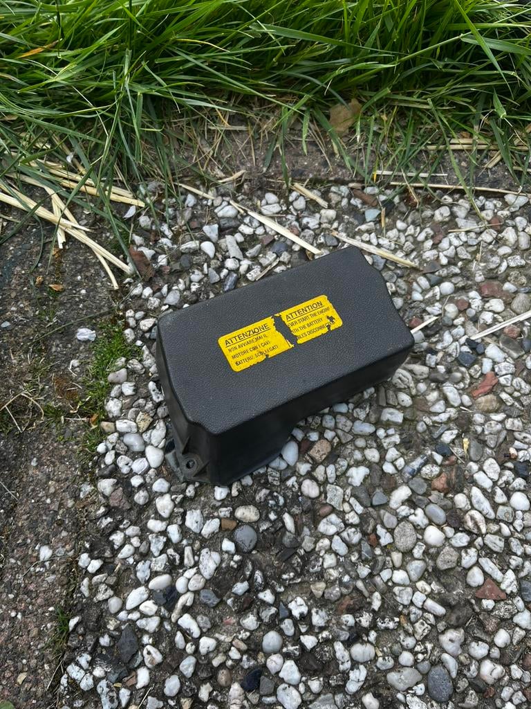 Piaggio skr tph accukap buddybak, Ophalen of Verzenden, Zo goed als nieuw, Overige typen, Piaggio