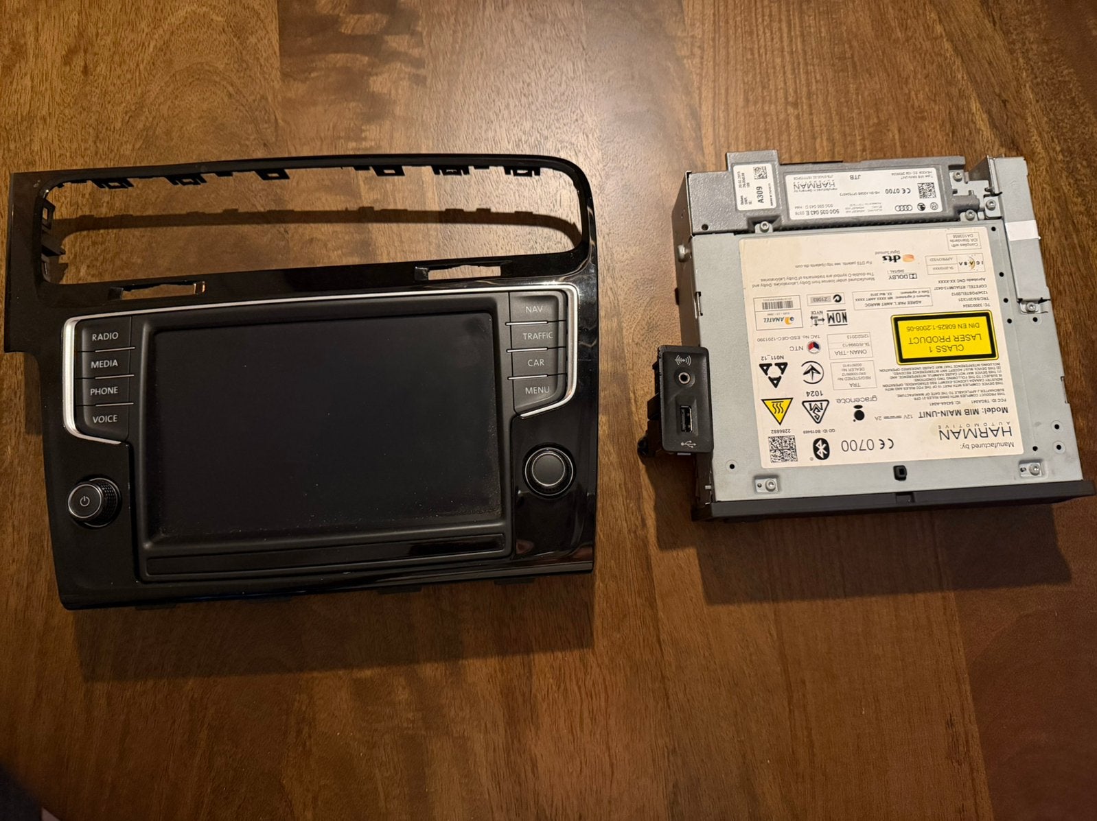 Origineel volkswagen scherm 8inch 5g0919606 + lijst + unit, Ophalen of Verzenden, Gebruikt