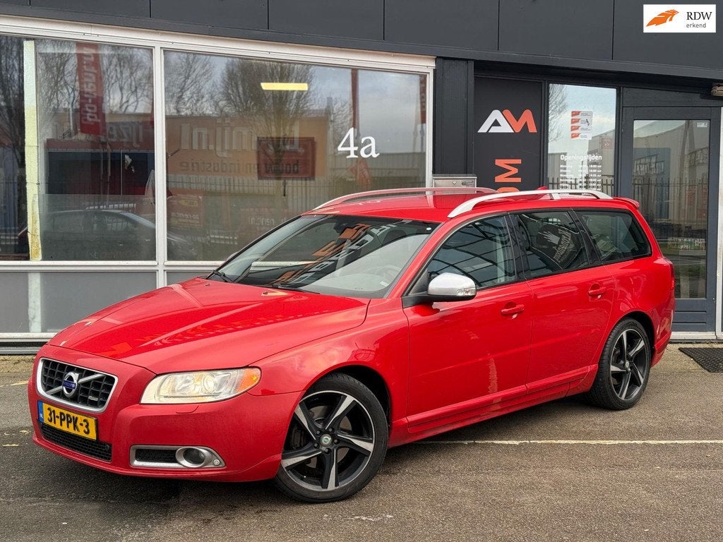 Volvo V70 2.0T R-Edition I Airco I Cruise | PDC, Euro 5, 4 cilinders, 203 pk, 750 kg