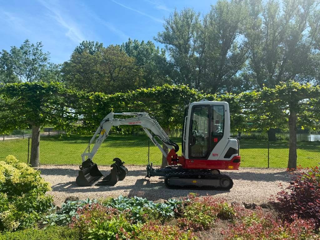 Takeuchi TB 225 Extra Minigraver / Mini Graver (bj 2025), Graafmachine