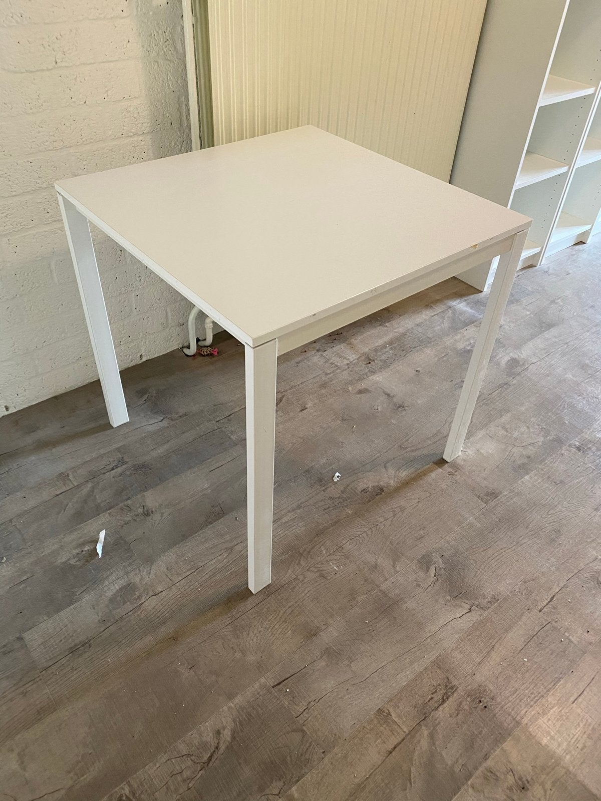 Witte vierkante tafel 75x75 cm - Makkelijk demonteerbaar, Huis en Inrichting, Ophalen, Overige materialen, Gebruikt, Vierkant
