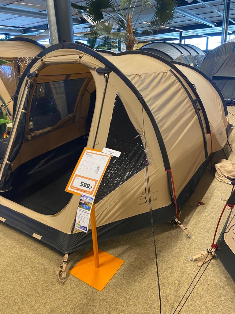1 keer gebruikt! Bardani Mustang 220 RSTC tunneltent beige, Caravans en Kamperen, Tenten, Ophalen, Zo goed als nieuw