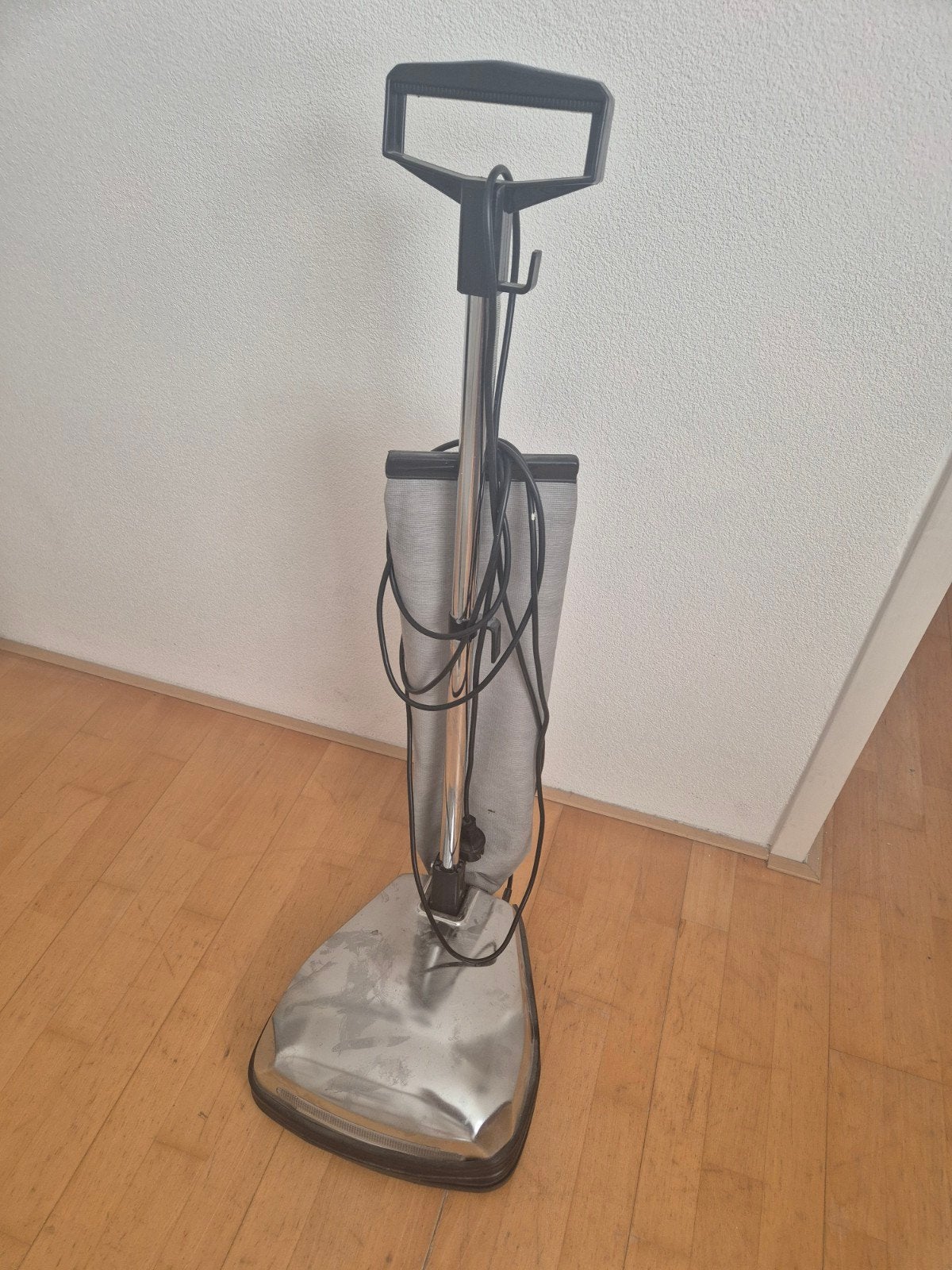 tka boenmachine voor parketvloer, Ophalen, Gebruikt