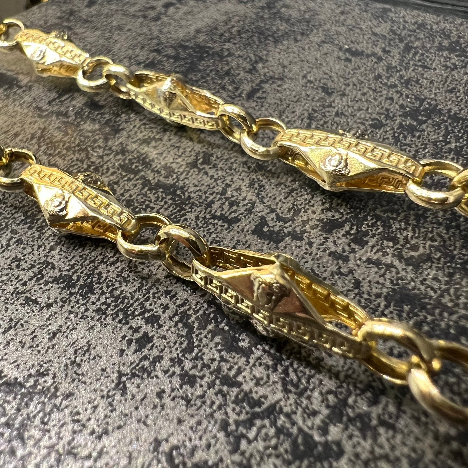 14 karaat gouden ketting versace schakel, Ophalen of Verzenden, Nieuw, Goud