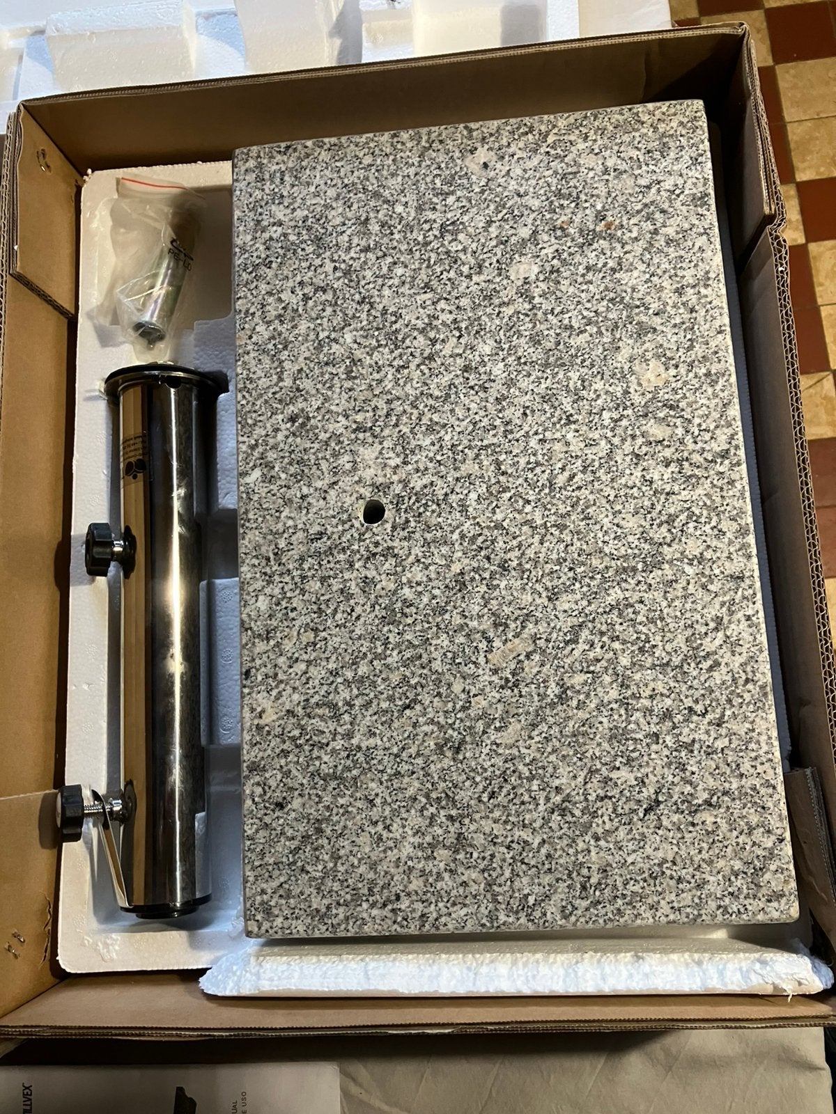 NIEUWE parasolvoet 44,5x27,5 graniet, Ophalen, Nieuw, Minder dan 1 meter, Parasolvoet