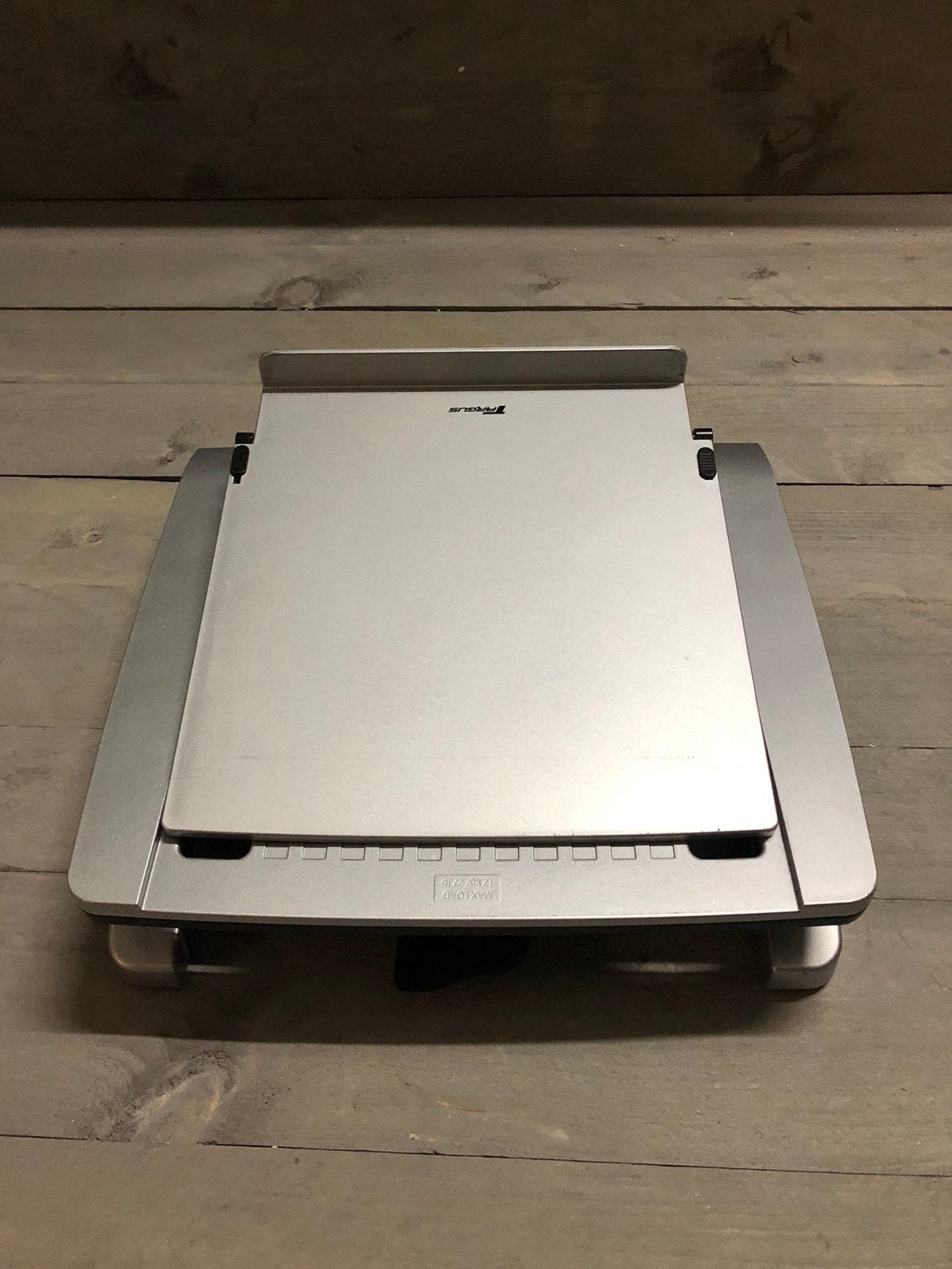 Targus Ergo M-Pro Notebook Stand, Nieuw, Ophalen of Verzenden, Nvt, Nvt