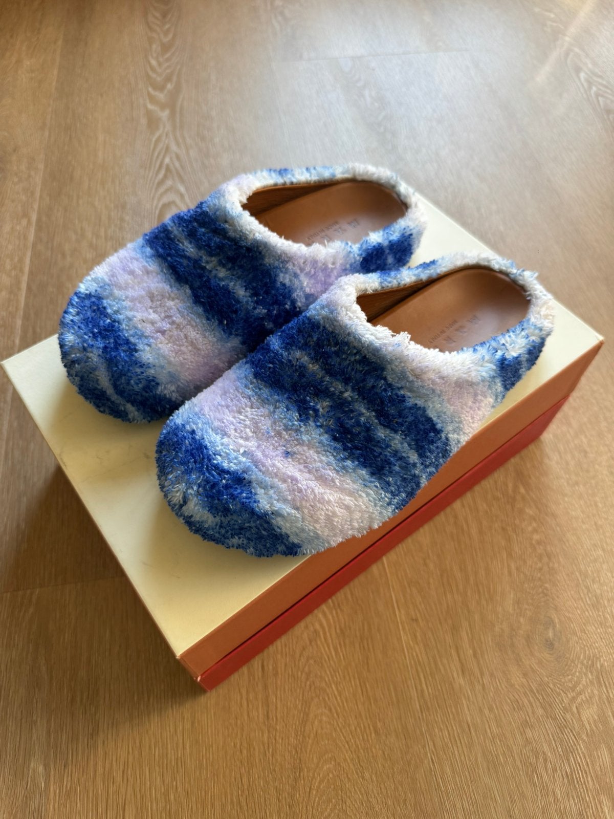 Marni Fusbett Sabot sandalen blauw lilac wit 40, Sandalen, Blauw, Nieuw, Ophalen of Verzenden