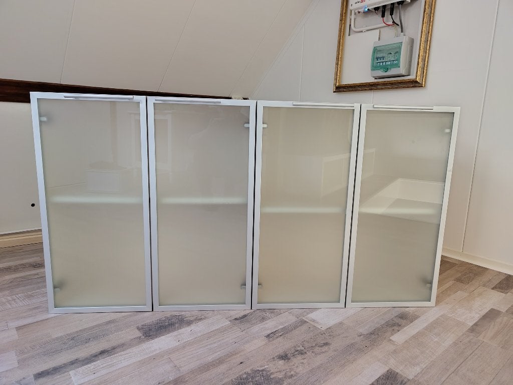 kast, Huis en Inrichting, Ophalen, Strak, 100 tot 150 cm, Zo goed als nieuw
