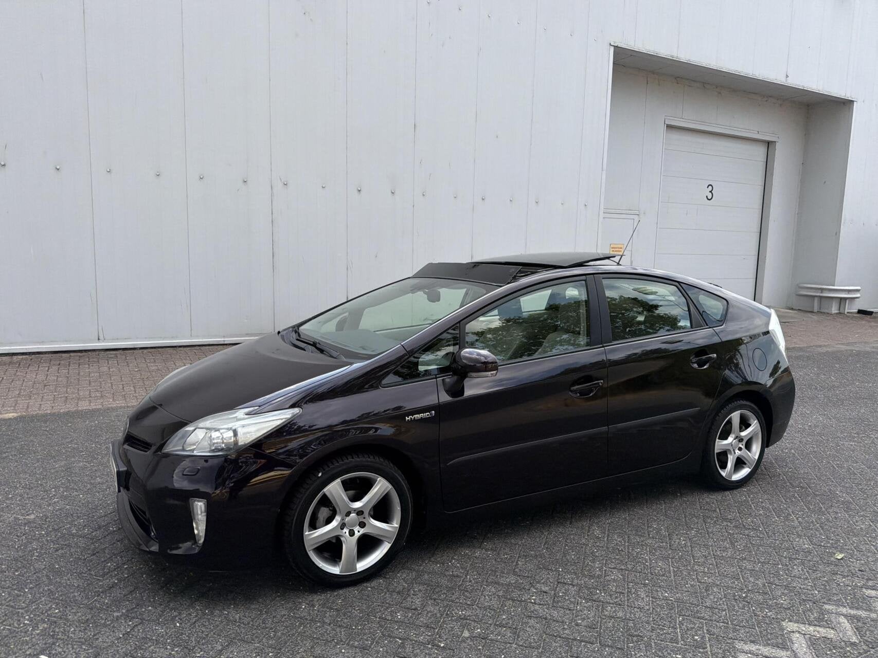 Toyota Prius 1.8 Executive Business - NAVI/CAM/LEER/JBL/NAP, Auto's, Euro 5, 136 pk, Gebruikt, 1340 kg