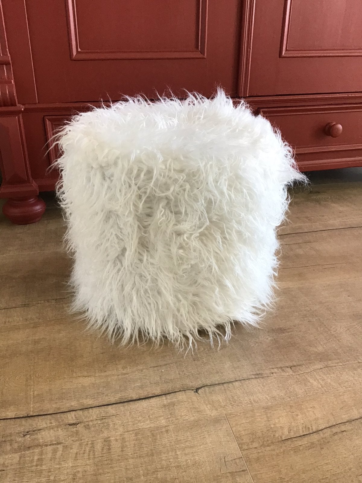 Poef fluffy wit, Ophalen, Zo goed als nieuw