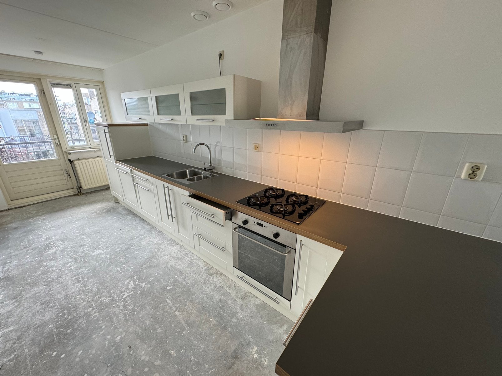 Complete keuken met apparatuur WIT, Ophalen, Gebruikt, Wit