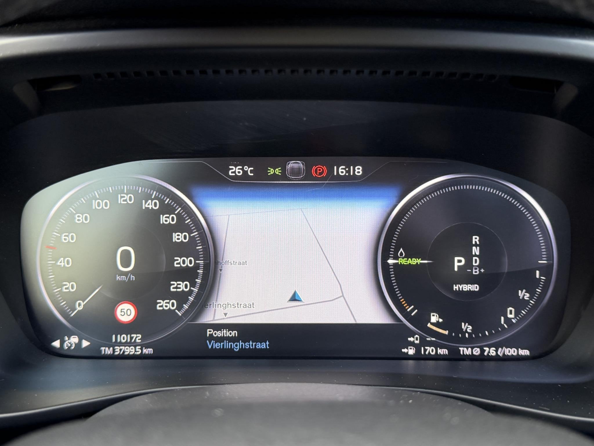Foto 3 van Volvo XC40 1.5 T4 Plug-in hybrid Plus Black-Pakket, Panorama