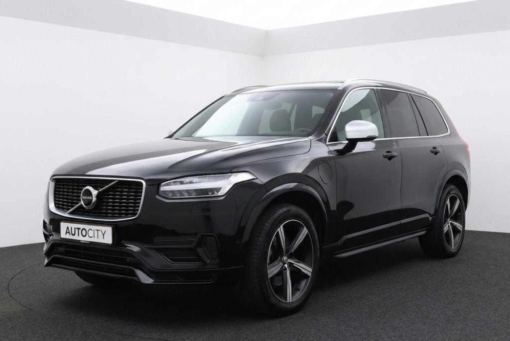 Volvo XC90 2.0 T8 Twin Engine PHEV R-Design AWD 407PK | Pano, Gebruikt, 4 cilinders, 1969 cc, 150 min
