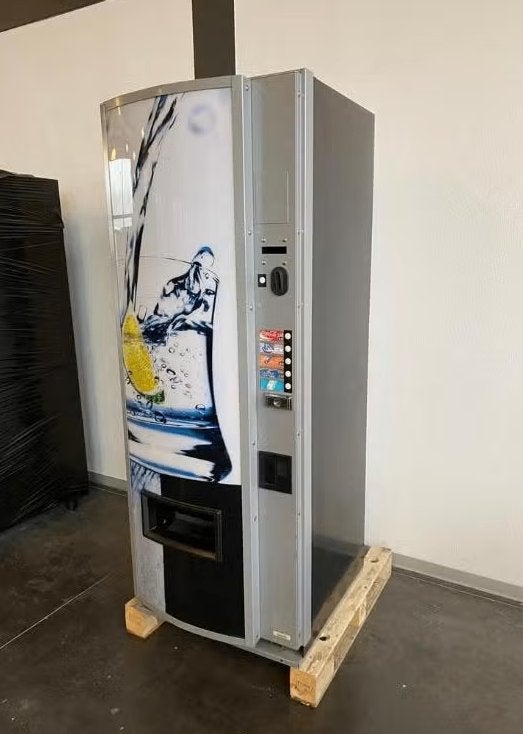 Vendo 5 selecties drankautomaat | Vendingmachine refurbished, Ophalen, Vending Master, Info@vendingmaster.nl, Zo goed als nieuw