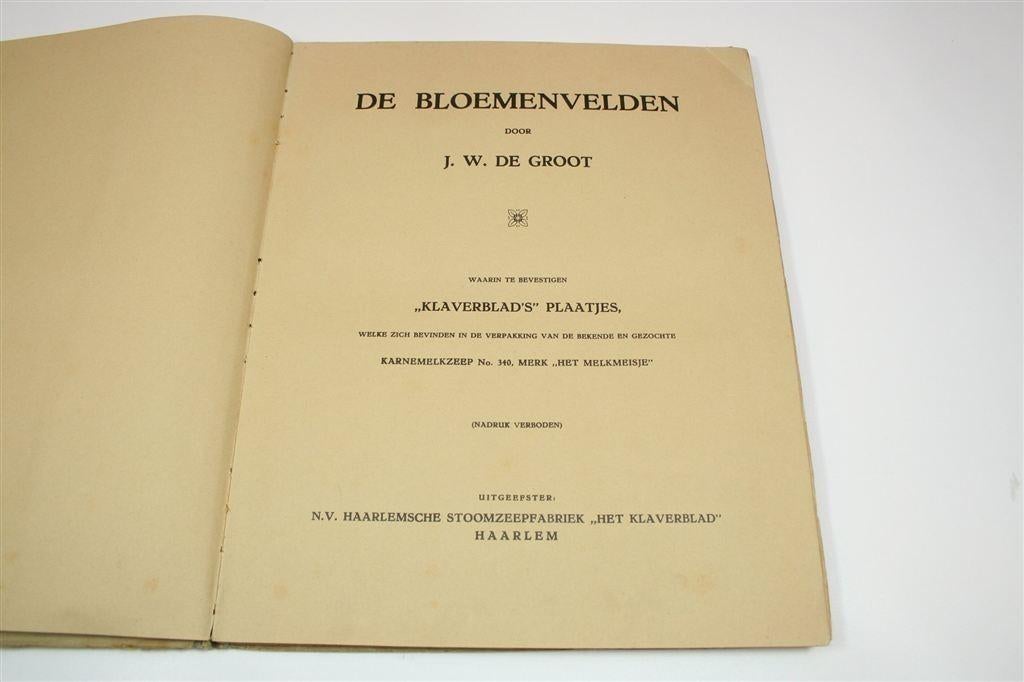 De Bloemenvelden — Het Klaverblad Album — Compleet [1918], Boeken, Prentenboeken en Plaatjesalbums, Ophalen of Verzenden, Gelezen