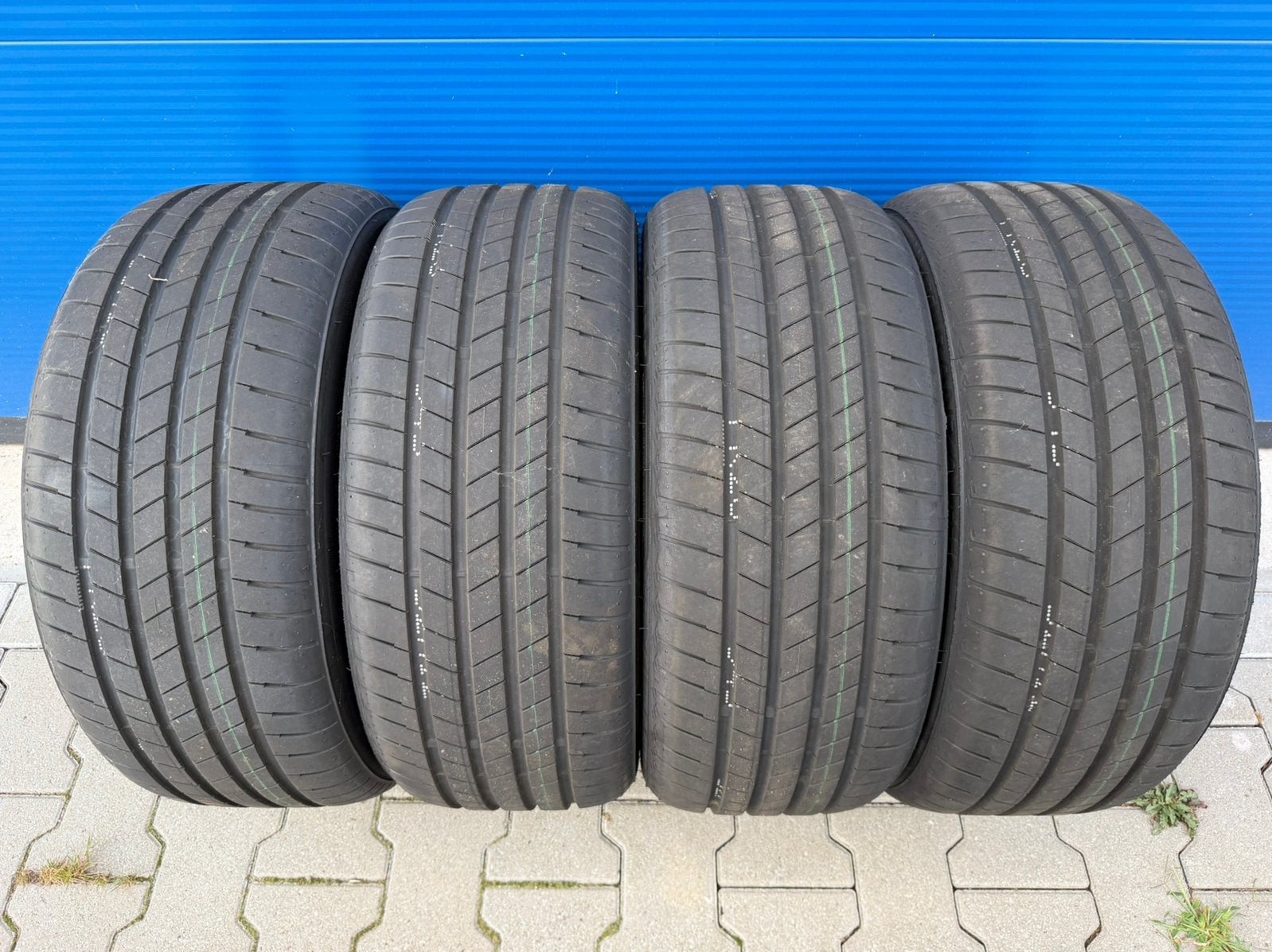 4x 235/45 18'' Bridgestone Turanza EV zomerbanden DEMO DOT26, Auto-onderdelen, 18 inch, Nieuw, Ophalen of Verzenden, 235 mm
