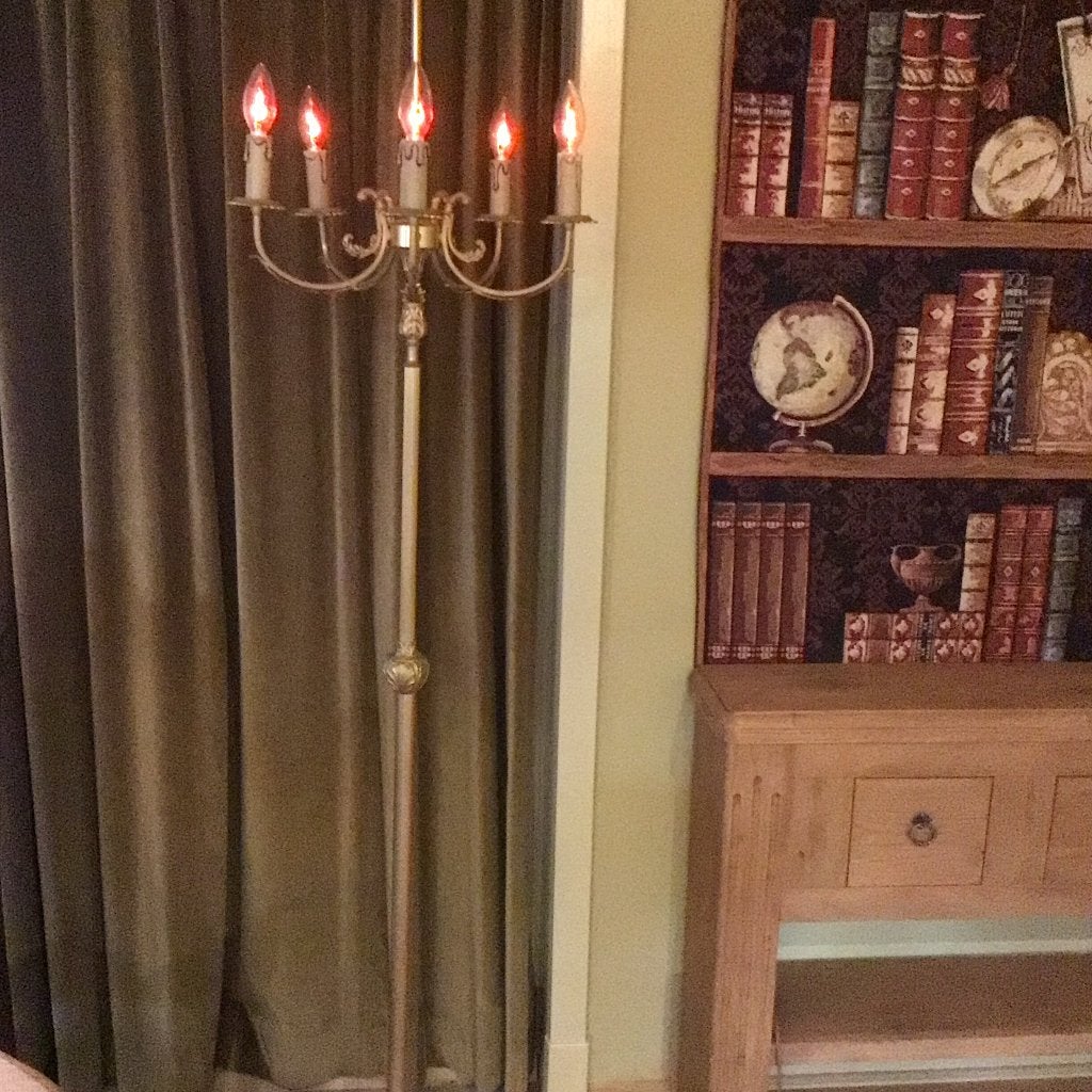 Antieke vloerlamp, Ophalen