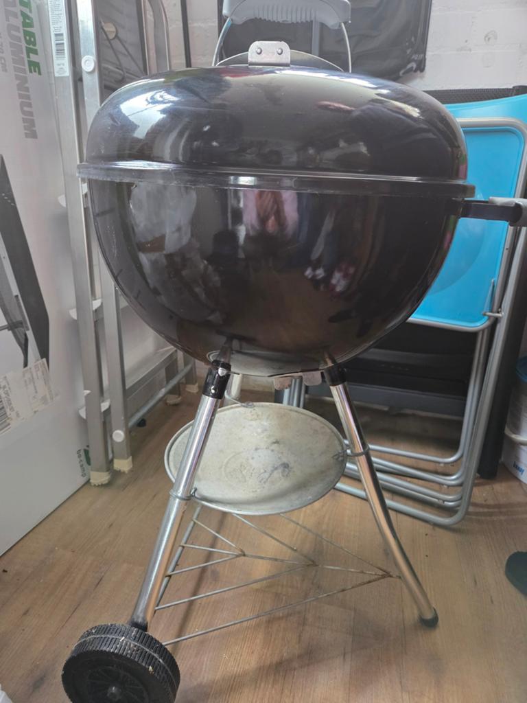 Weber kettle 47cm, Ophalen, Gebruikt, Weber