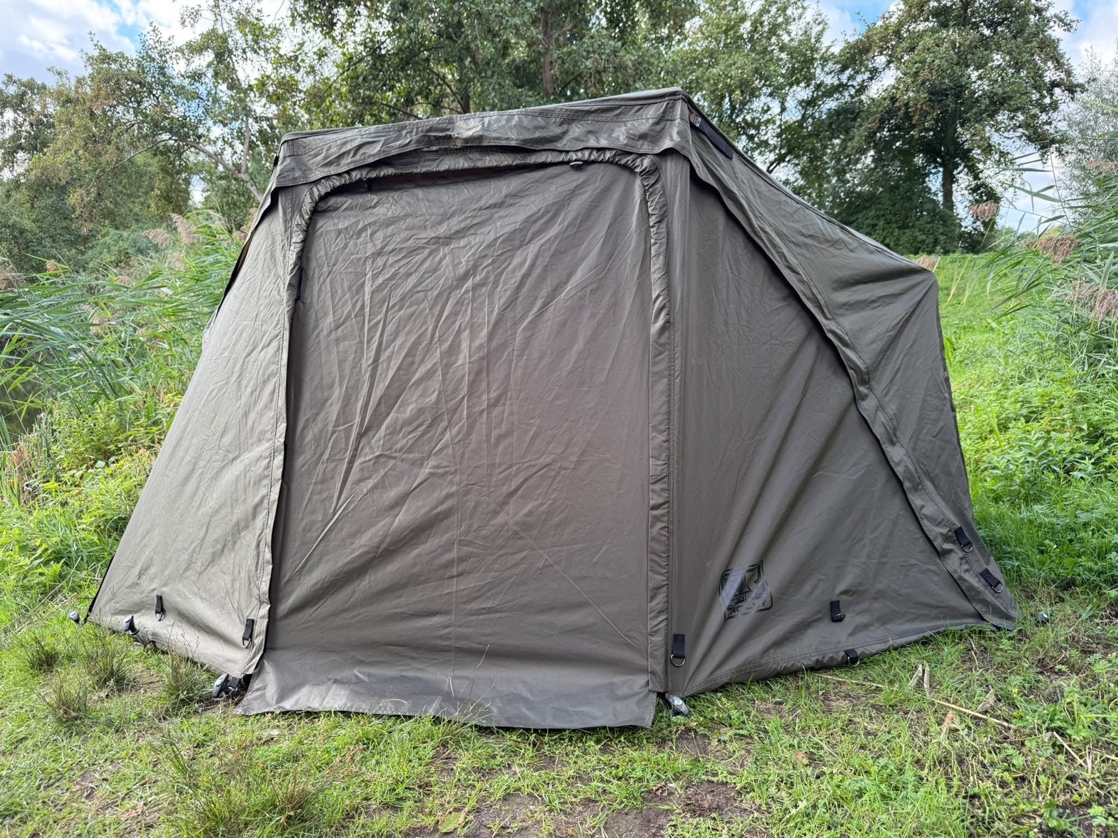 Fox R-Series Brolly - Karpertent/Vistent, Ophalen of Verzenden, Zo goed als nieuw, Tot en met 2