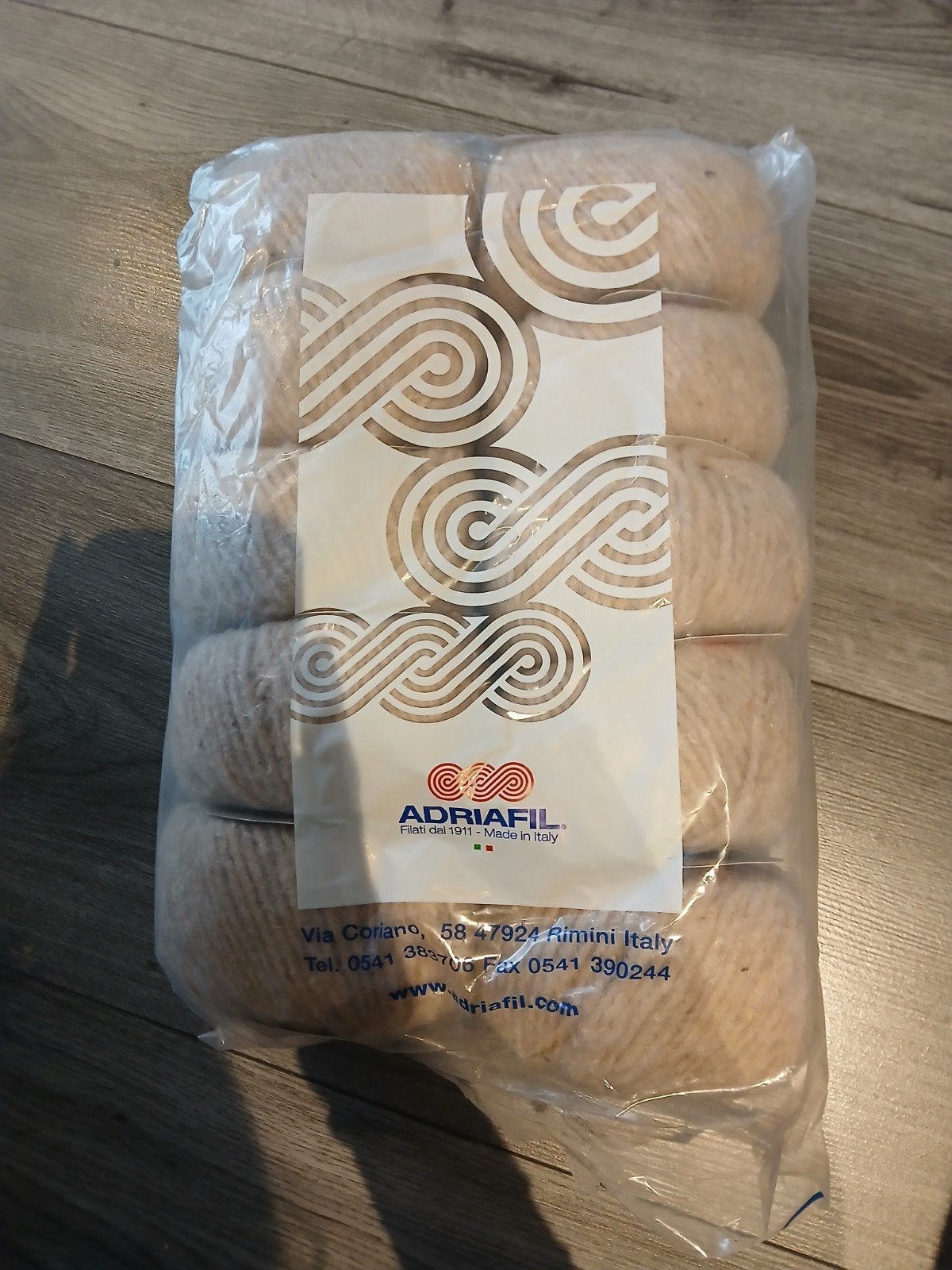 10 bollen Adriafil Istante wol/garen - Nieuw, Ophalen of Verzenden, Nieuw, Breien of Haken, Wol of Garen