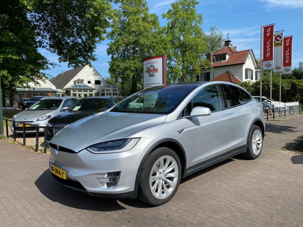Tesla MODEL X 90D BASE / TREKHAAK / CAMERA / NAVI / ECC / LU, Auto's, Tesla, Automaat, Model X, Gebruikt, 124 €/maand