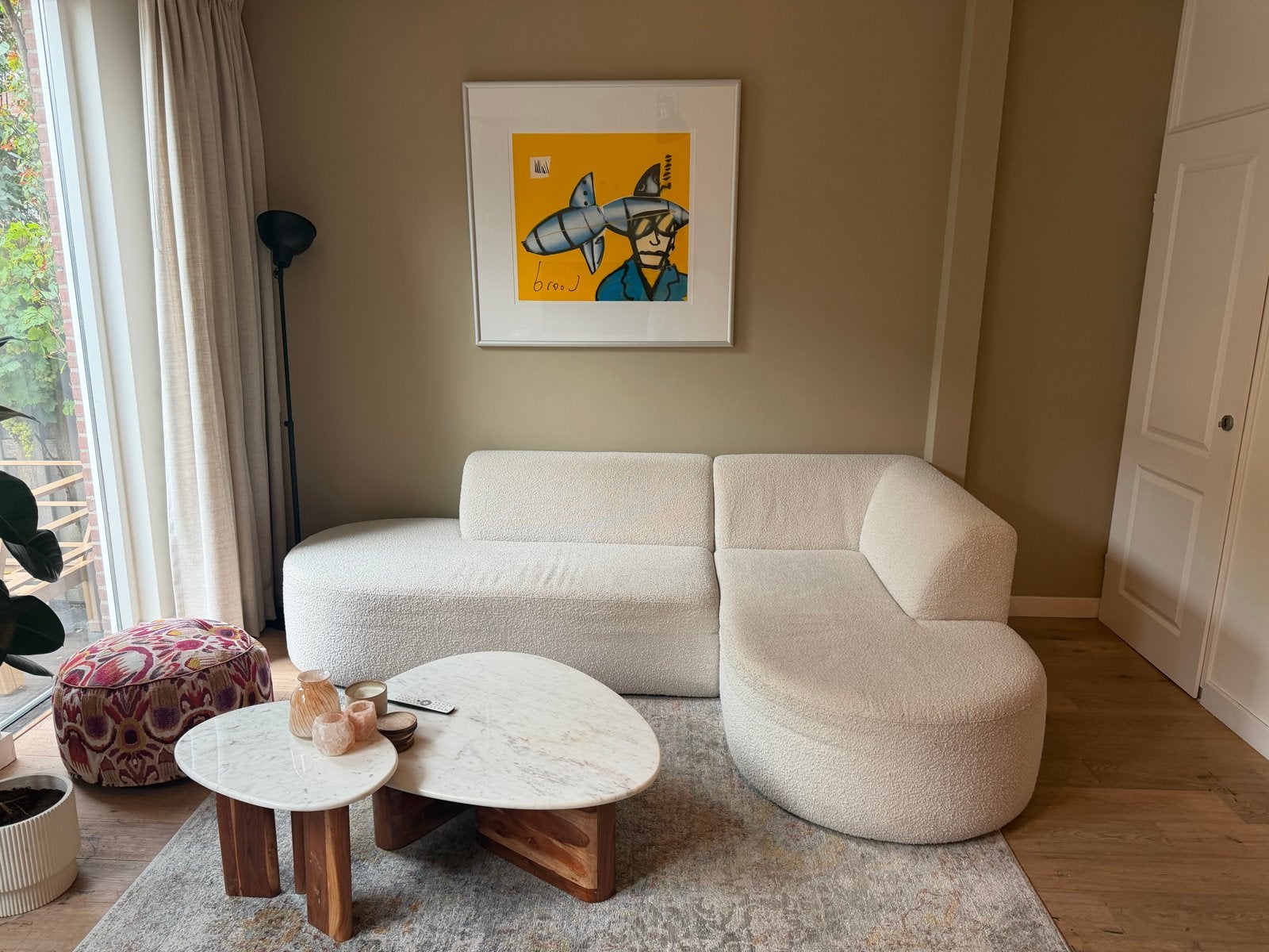 Hoekbank bouclé - NOUS Living Beige/creme kleur, Ophalen, 250 tot 300 cm, Gebruikt, Hoekbank