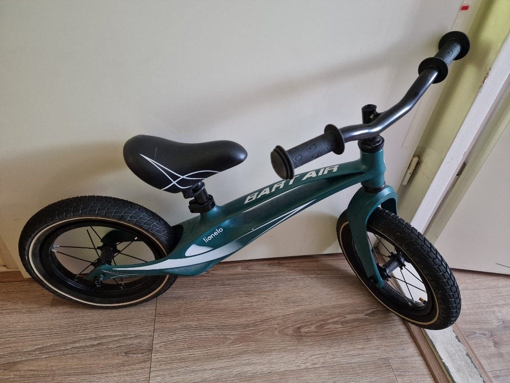 Loopfiets, Kinderen en Baby's, Speelgoed | Buiten | Voertuigen en Loopfietsen, Ophalen, Zo goed als nieuw, Loopfiets