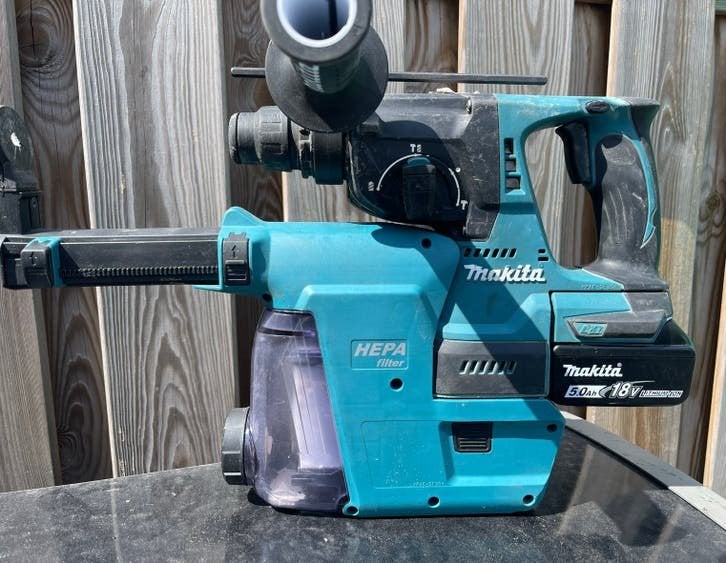 Makita 18v boorhamer combi , stofafzuiging, Doe-het-zelf en Verbouw, Ophalen of Verzenden, Zo goed als nieuw, Boor- en/of Breekhamer