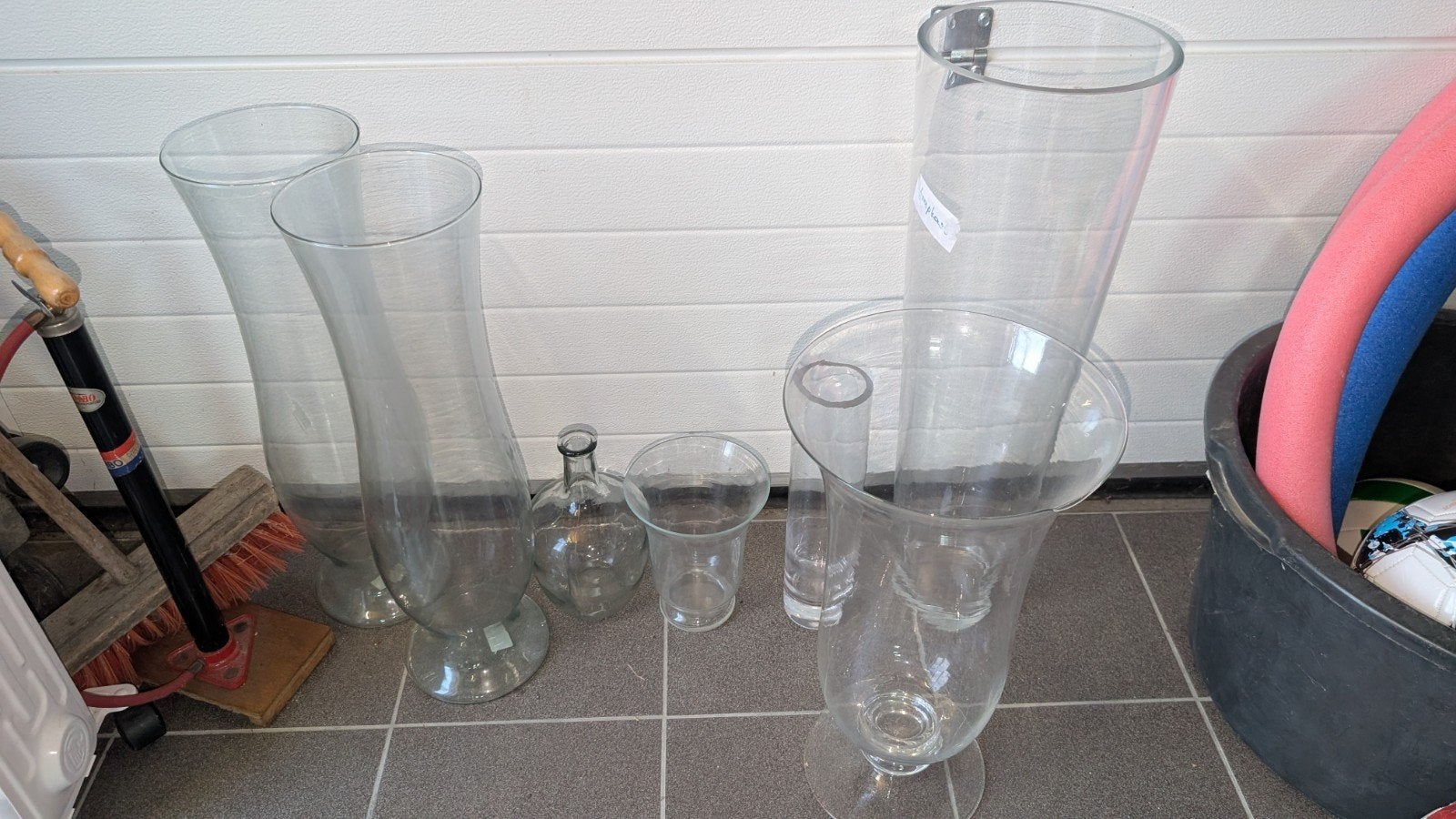 Diverse glazen vazen, groot en klein, Antiek en Kunst, Ophalen