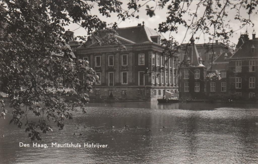 DEN HAAG Mauritshuis Hofvijver, Verzenden, 1960 tot 1980, Ongelopen, Zuid-Holland