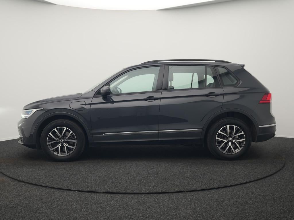 Volkswagen Tiguan 1.4 TSI eHybrid Life PHEV 245pk | Adaptive, Auto's, 1716 kg, Hybride Elektrisch/Benzine, SUV of Terreinwagen