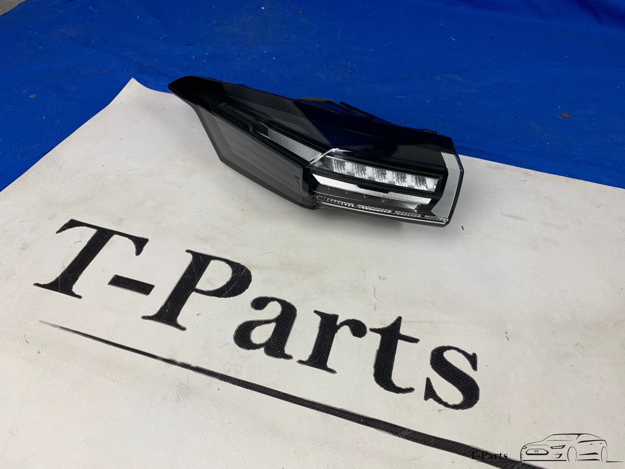 Peugeot 308 links achterlicht lamp licht achter 9835299480