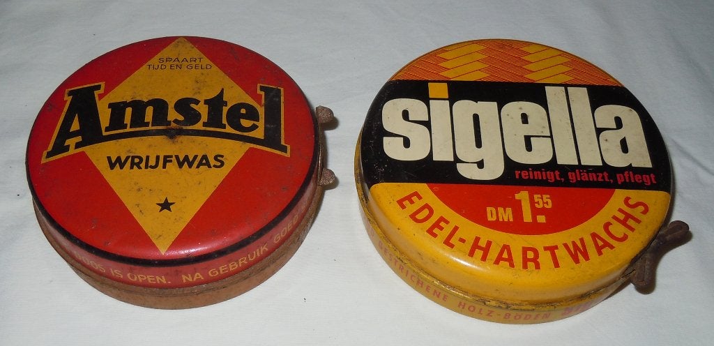 2 antieke blikken met wrijfwas, Ophalen of Verzenden