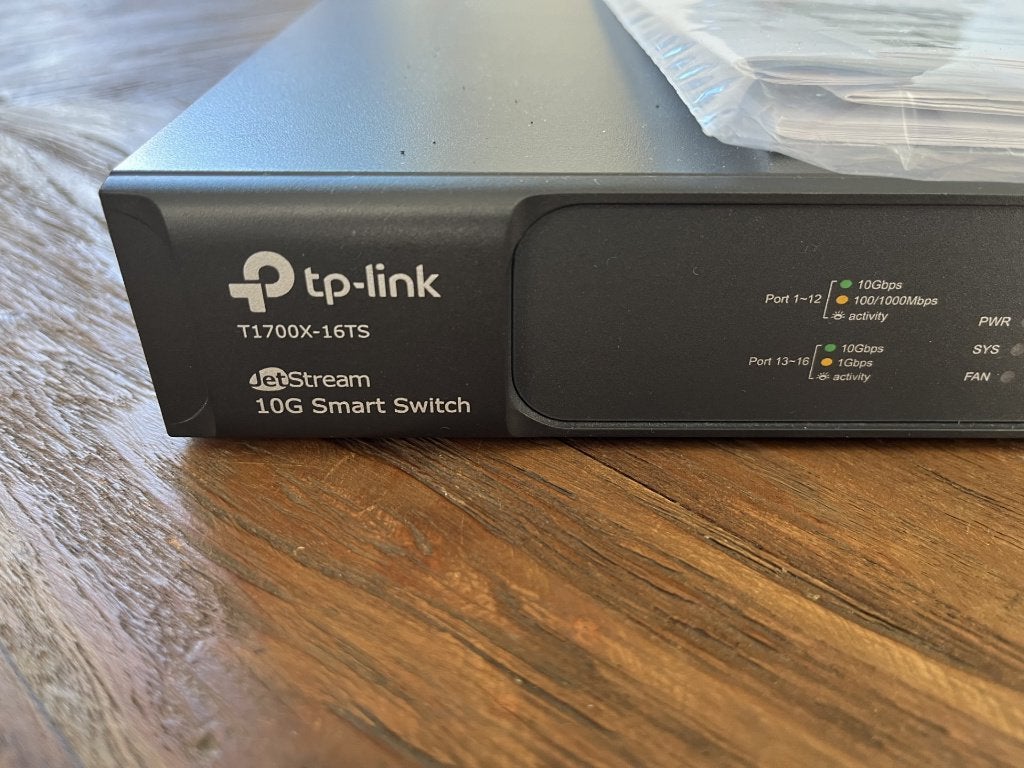 TP-Link T1700X-16TS Smart Switch RJ45 12x10G 4SFP+, Computers en Software, Ophalen of Verzenden, Zo goed als nieuw, Router, TP-LINK