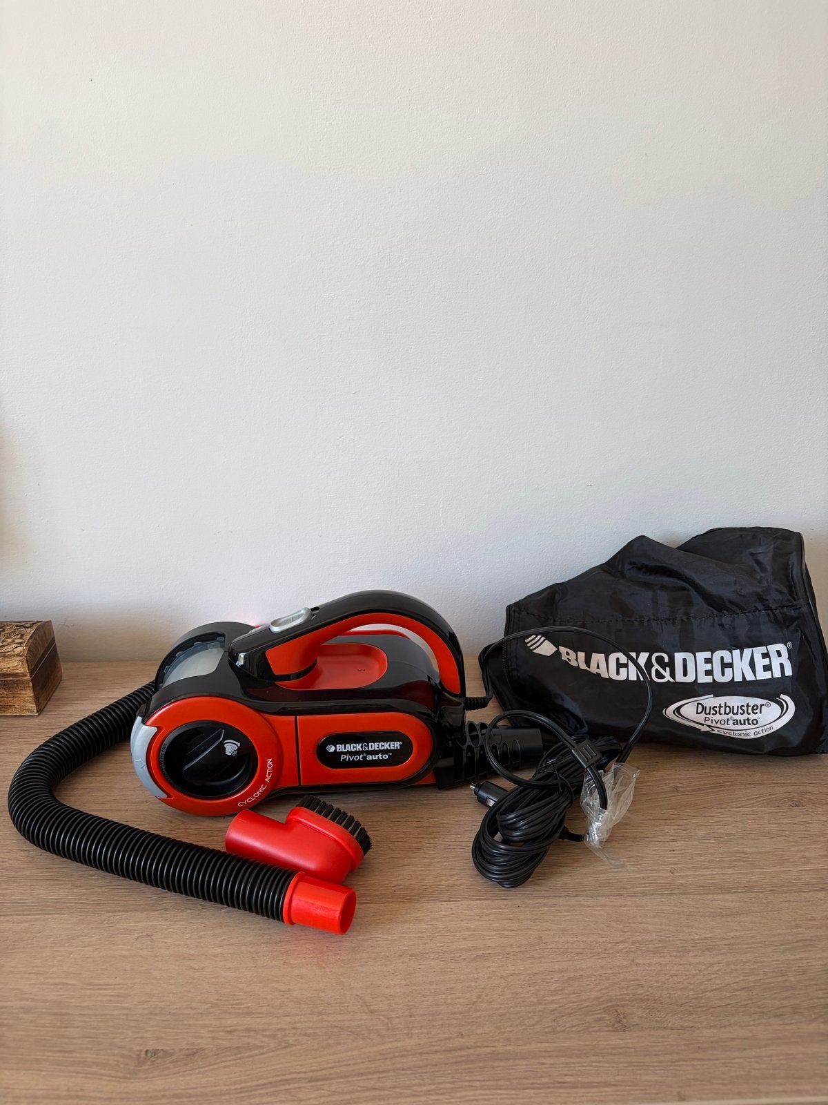 Black & Decker Pivot Auto Kruimeldief - Nieuw, Ophalen, Inclusief accessoires, Kruimeldief, Nieuw