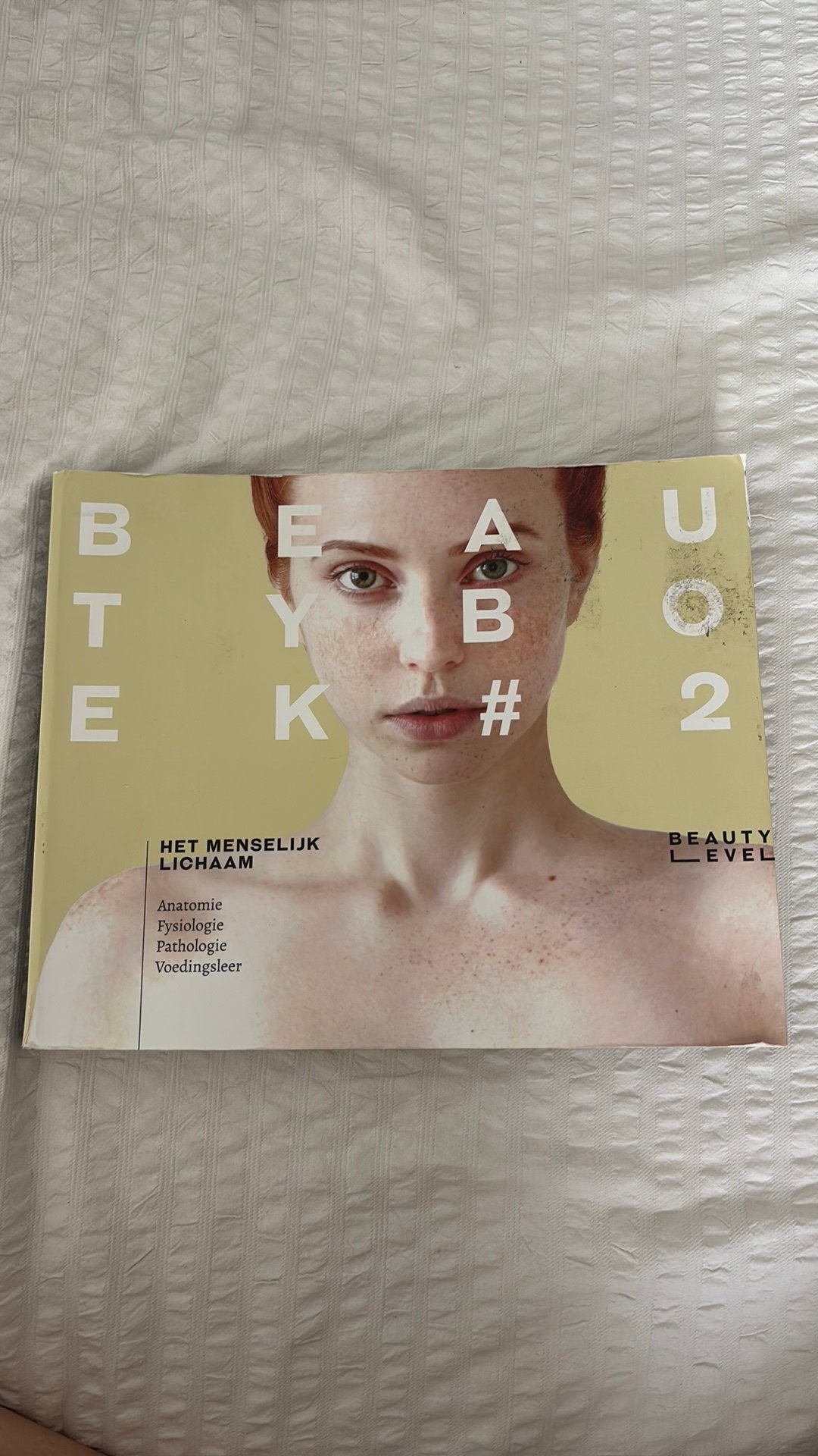Beauty Level Beautyboek #2, Boeken, Schoolboeken, Ophalen of Verzenden, Zo goed als nieuw, Overige niveaus, Nederlands