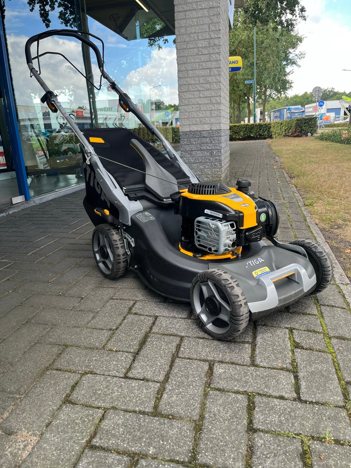 Stiga Twinclip 50 SB Zelfrijdende Grasmaaier, Cirkelmaaier, Gebruikt, Mulchfunctie, Ophalen of Verzenden