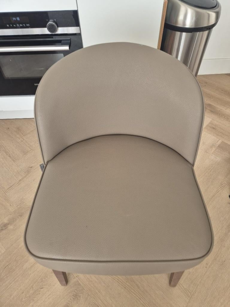 Eettafelstoelen, Huis en Inrichting, Stoelen, Ophalen, Zo goed als nieuw, Grijs, Vijf, Zes of meer stoelen