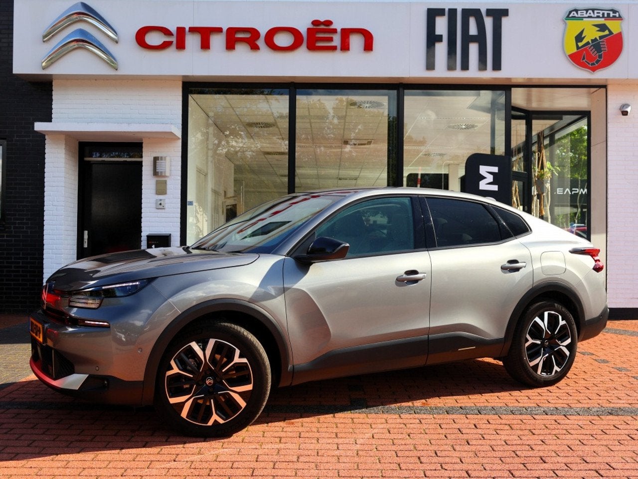 Citroën C4 X Mild Hybride 145PK e-DCS6 Automaat Max, Rijkla, Auto's, Automaat, 145 pk, Gebruikt, 1199 cc