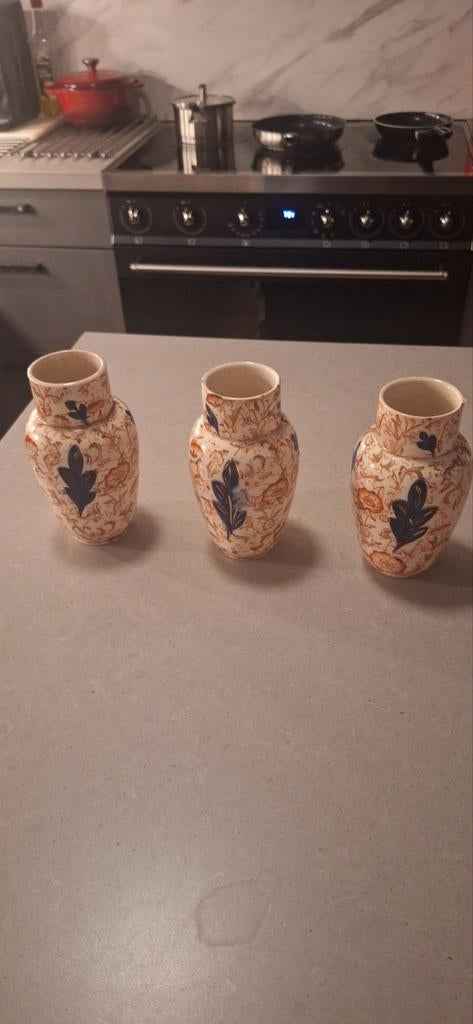 Set van 3 antieke vaasjes met bladmotief, Ophalen of Verzenden