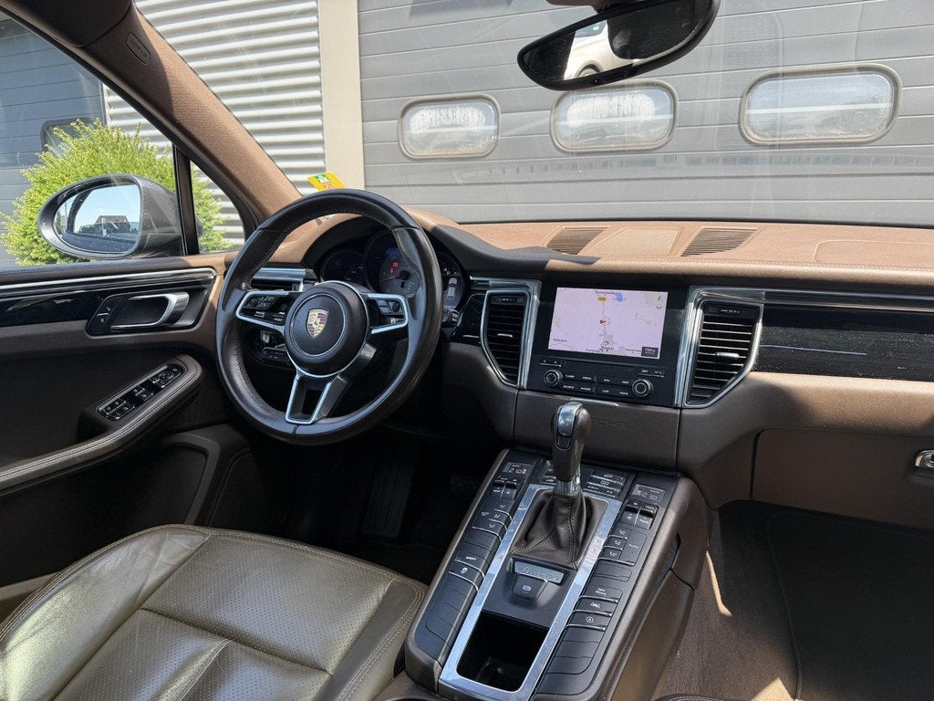 Porsche Macan 3.0 D S | Panoramadak | Navigatie | Cruise Con, Auto's, Porsche, Automaat, Gebruikt, Euro 6, 258 pk