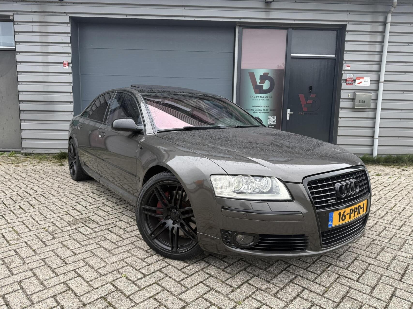 Audi A8 4.2 quattro schuifdak bose leder clima massage meer!, Automaat, 4172 cc, Stof, Gebruikt