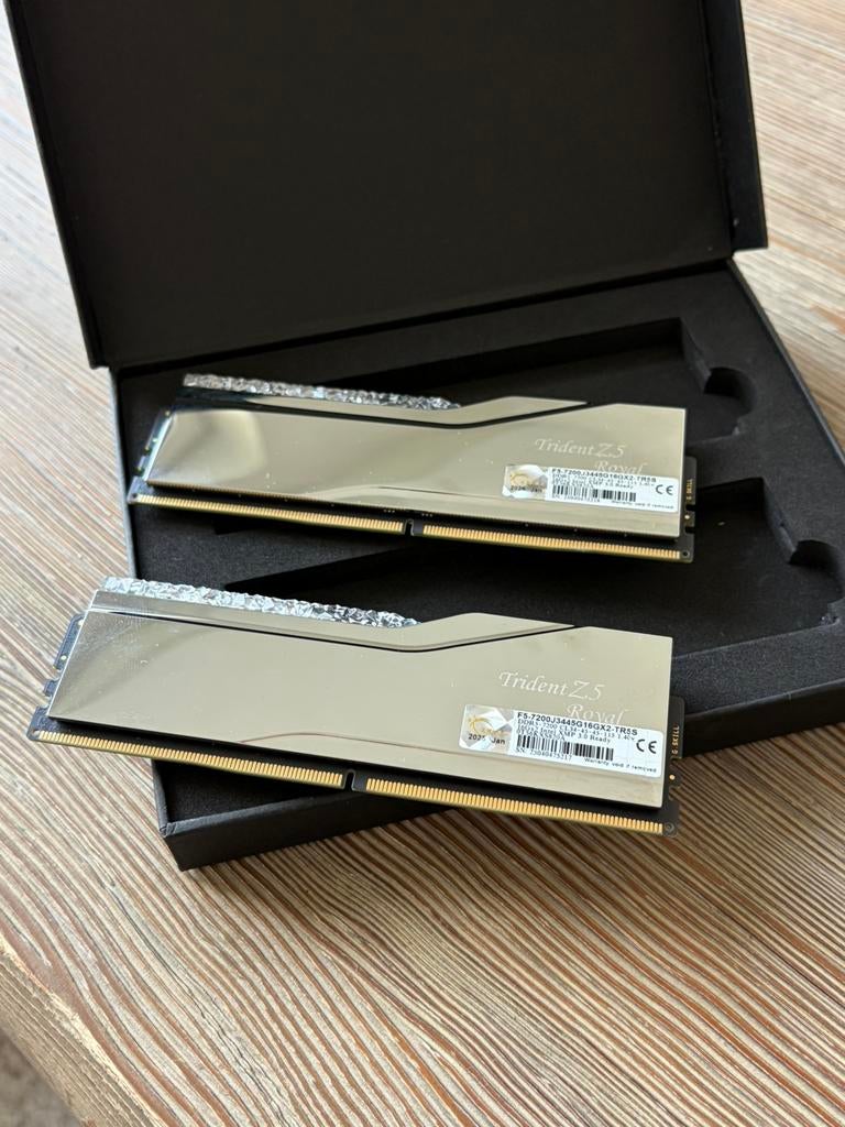 Gskill trident z5 royal 32 gb 7200 mhz cl 34, Computers en Software, Ophalen, 32 GB, DDR4, Zo goed als nieuw