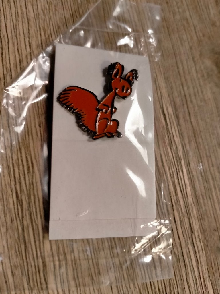 Robbedoes Spip Eekhoorn Atlas Uitgeverij strip pin, Verzamelen, Ophalen of Verzenden, Nieuw, Overige onderwerpen